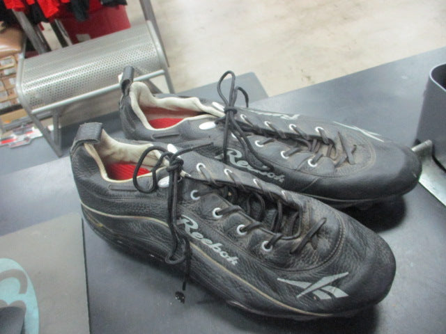 Load image into Gallery viewer, Used Reebok Metal Baseball Cleats Size 16
