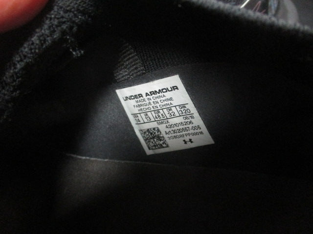 Load image into Gallery viewer, Used Under Armour Curry Men&#39;s Basketball Shoes Size 14
