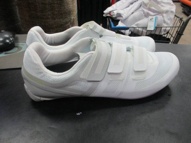 Load image into Gallery viewer, Used Pearl iZUMi Quest Road Cycle Shoes Womens Size 11 With Spd Cleat Set
