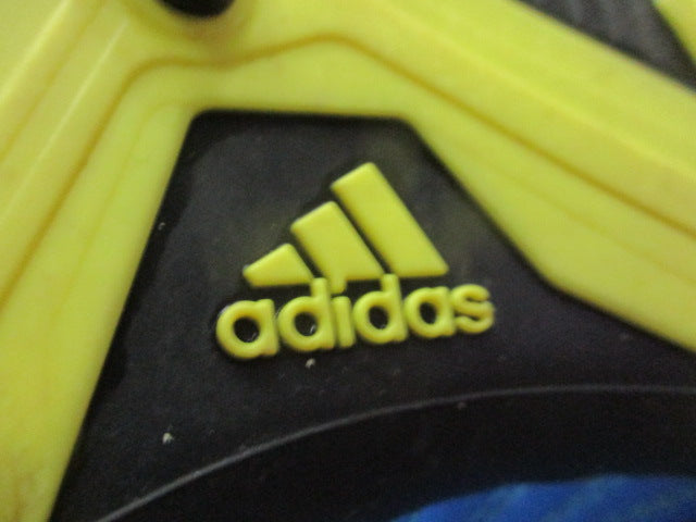 Load image into Gallery viewer, Used Adidas Soccer Cleats Size 5
