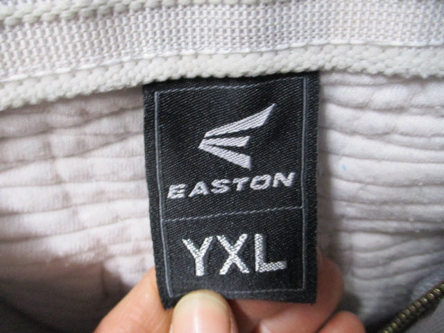 Load image into Gallery viewer, Used Easton Grey w/ Piping Open Bottom Pants Size Youth XL
