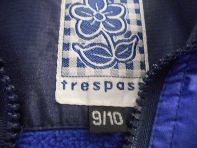 Load image into Gallery viewer, Used TresPass Girls Size 9/10 Ski Jacket
