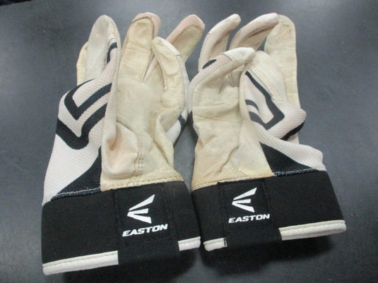 Used Easton Batting Gloves Size Youth Medium