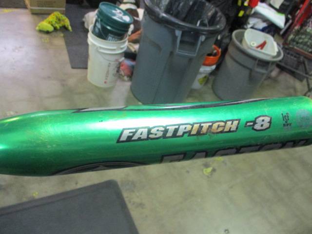 Load image into Gallery viewer, Used Easton Cyclone 28&quot; 20oz -10 Fastpitch Softball Bat
