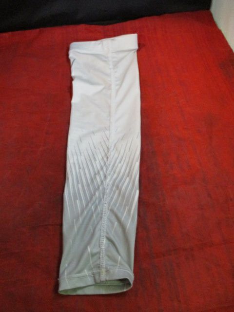 Used Nike Pro Arm Sleeve Adult Size Small