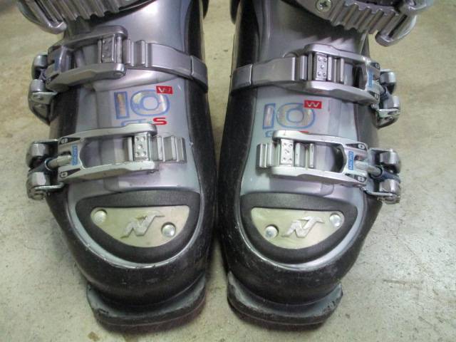 Load image into Gallery viewer, Used Nordica 10w GTS Downhill Ski Boots Size 24
