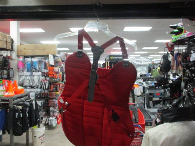 Load image into Gallery viewer, Used WA Catcher Chest Protector Size Small
