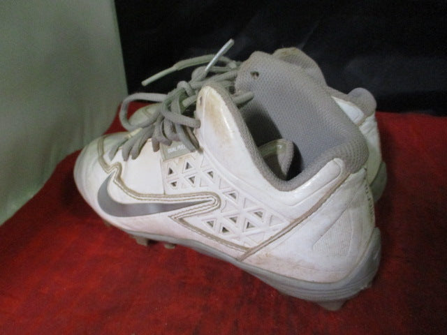 Load image into Gallery viewer, Used Nike White Lacrosse Cleats Size 3
