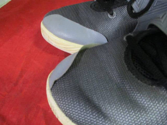 Used Nike Basketball Shoes Size 6