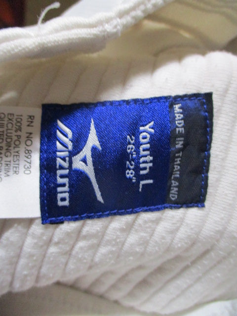Load image into Gallery viewer, Used Mizuno Open Bottom Pants Youth Size Large - stained
