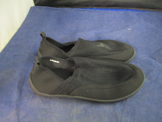 Used DSG Water Shoes Youth Size 3