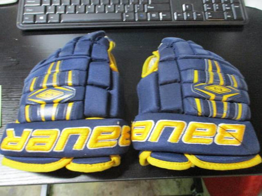 Used Bauer Nexus 800 Youth Hockey Gloves Size 10"