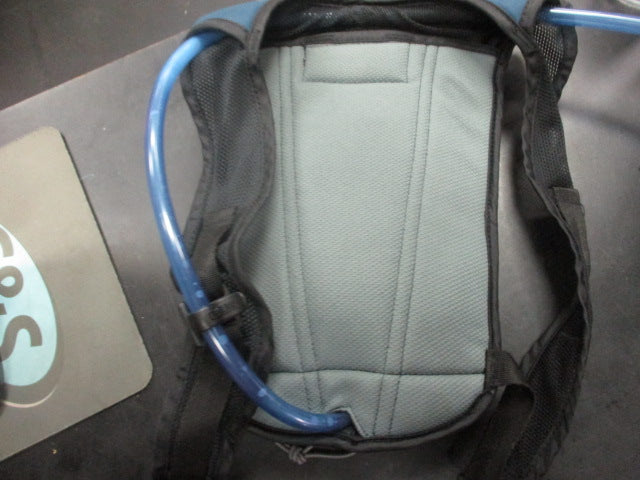 Load image into Gallery viewer, Used Camelbak HydroBak Hydration Pack - Bladder Missing Mouth Piece
