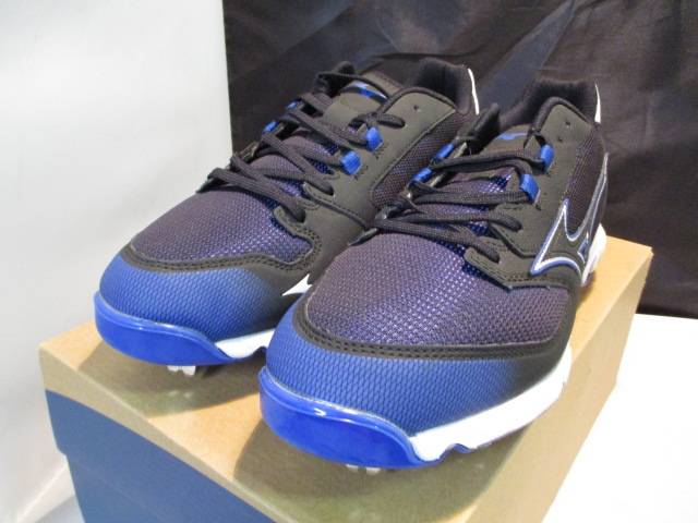 Load image into Gallery viewer, New Mizuno Dominant 2 Low Metal Baseball Cleats Size 10
