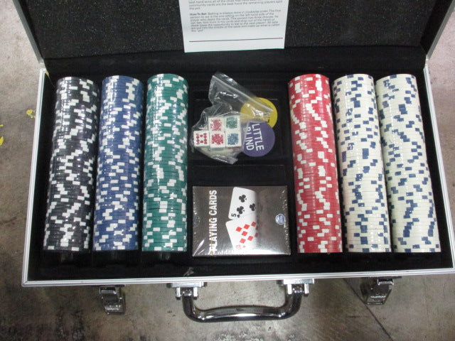 Load image into Gallery viewer, Cardinal 300 Piece Poker Set
