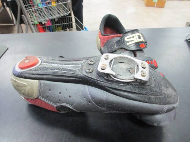 Load image into Gallery viewer, Used Sidi Cycling Shoes
