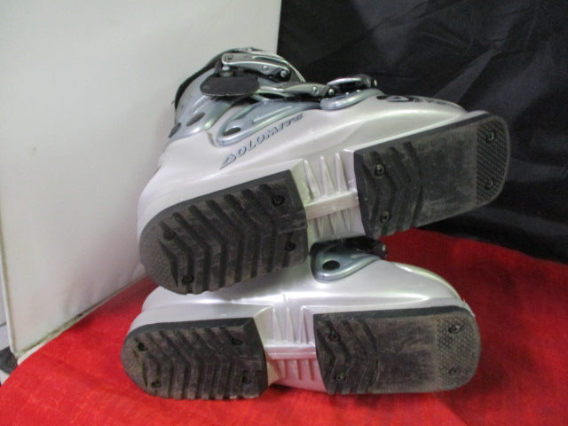 Load image into Gallery viewer, Used Dolomite C70 Skis Boots Size 23.5
