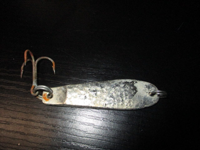 antique metal fishing lure Used Metal Spoon Lure