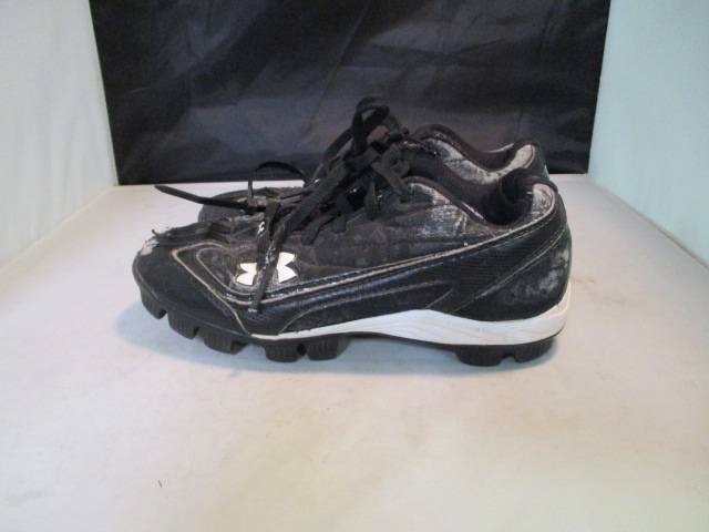 Load image into Gallery viewer, Used Under Armour Baseball Cleat Size 3.5
