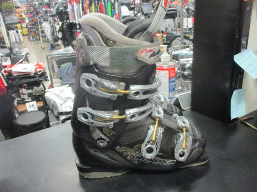 Used Nordica Cruise Ski Boots Size 24-24.5