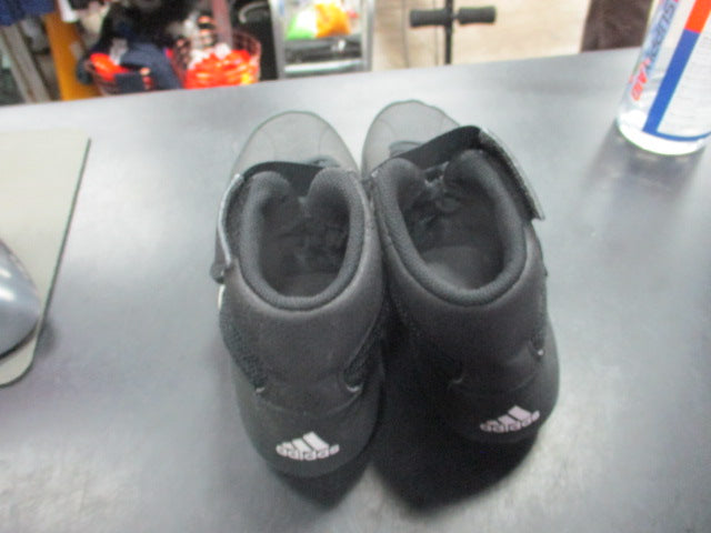 Load image into Gallery viewer, Used Adidas Wrestling Shoes Size 6.5
