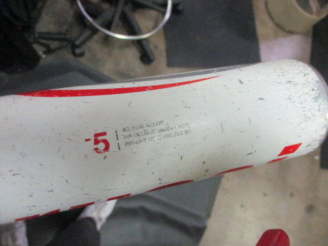 Load image into Gallery viewer, Used Marucci Cat 5 USSSA -5 32&quot; 27oz Baseball Bat
