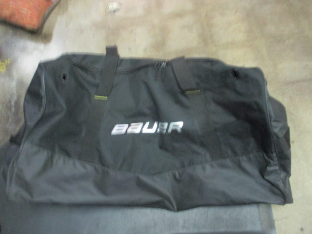 Load image into Gallery viewer, Used Bauer XL Hockey Equipment Bag
