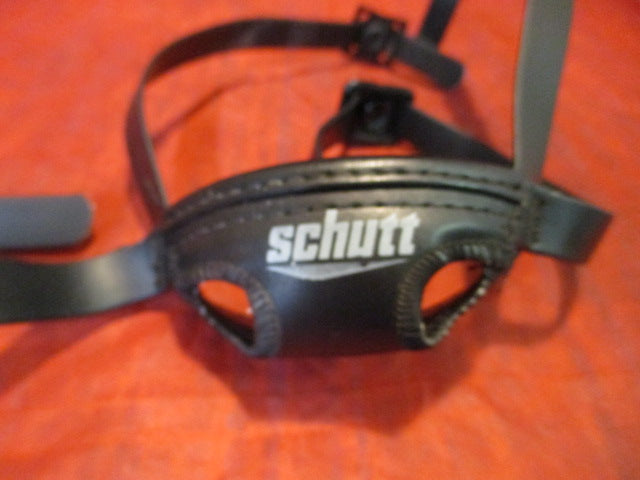 Load image into Gallery viewer, Used Schutt Chin Strap

