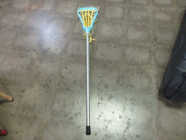 Load image into Gallery viewer, Used Women&#39;s DeBeer Complete Lacrosse Stick with Soft Feel Shaft
