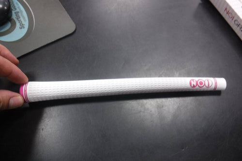 WHITE NO1 GOLF GRIP SERIES 43