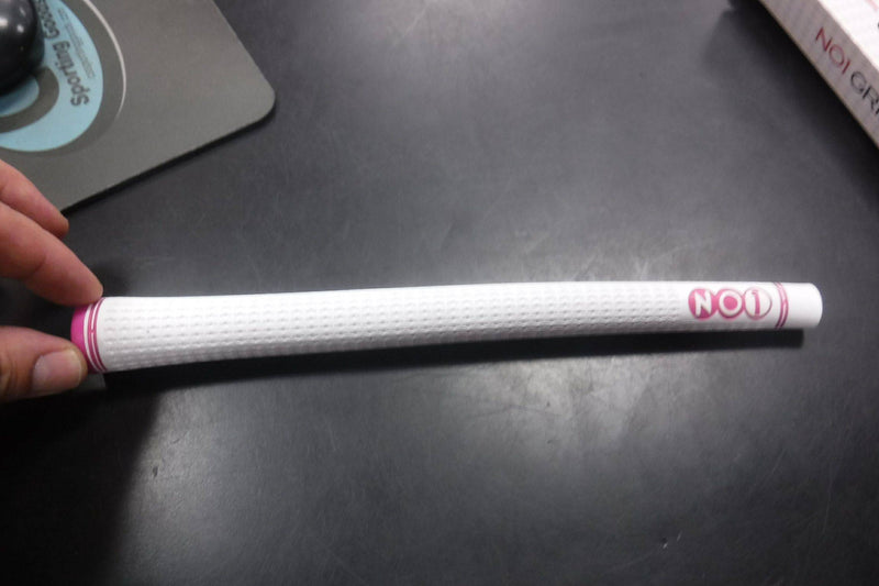 Load image into Gallery viewer, WHITE NO1 GOLF GRIP SERIES 43
