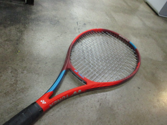 Load image into Gallery viewer, Used Yonex Vcore 95 27&quot; Tennis Racquet
