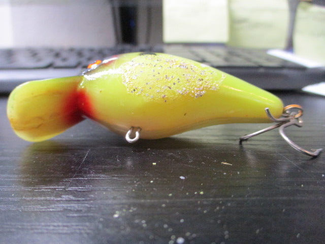 Load image into Gallery viewer, Used Cordell Big O Green with Black Back Rattling Crankbait Lure

