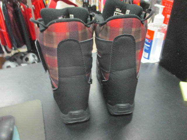 Load image into Gallery viewer, Used Burton Youth Grom Size 5 Snowboard Boots
