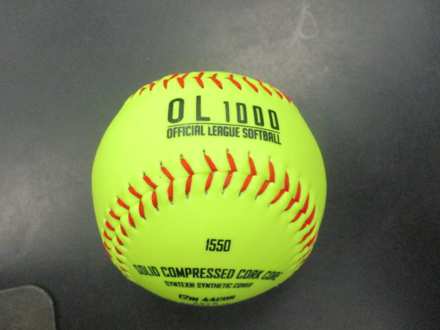 Load image into Gallery viewer, Franklin OL 1000 Offical League Softball
