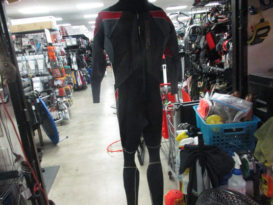 Used Xcel Quest 3.2 Wetsuit Size Womens  MT (Medium/Tall)