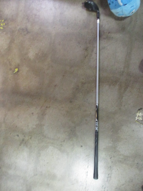 Load image into Gallery viewer, Used Callaway Solaire Womens 5 Hybrid
