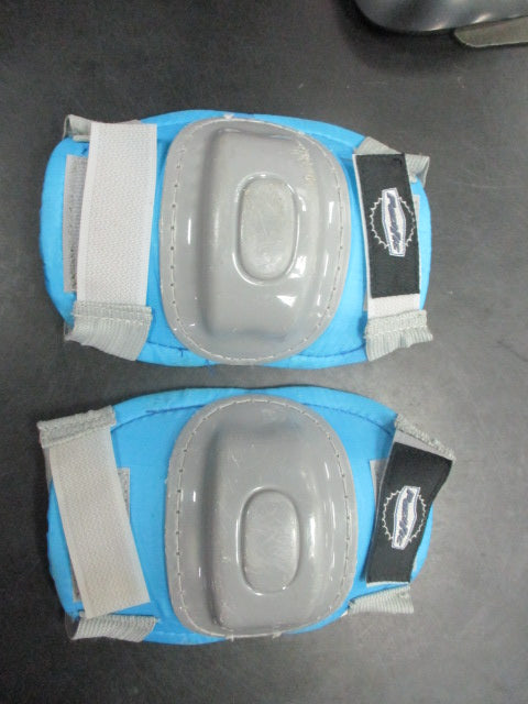 Used Pacific Youth Skate Knee Pads