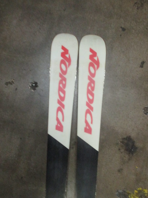 Load image into Gallery viewer, Used Nordica Doberman GSR 186cm World Cup Skis w/ Marker Race Plates
