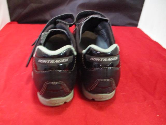 Load image into Gallery viewer, Used Bontrager Inform Evoke Cycling Shoes Size 6.5
