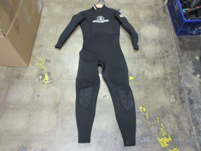 Load image into Gallery viewer, Used Body Glove Excursion 7mm Wetsuit Size Womens 9/10
