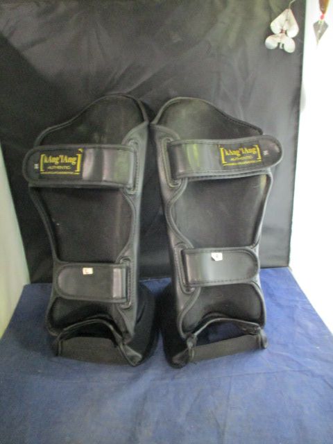 Load image into Gallery viewer, Used KL Authentic Kanglang Shin Guards Size Medium
