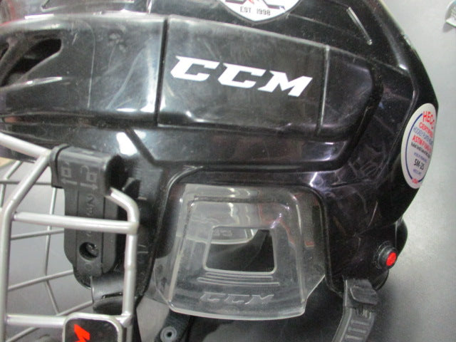 Load image into Gallery viewer, Used CCM Fl 3Ds Junior Hockey Helmet
