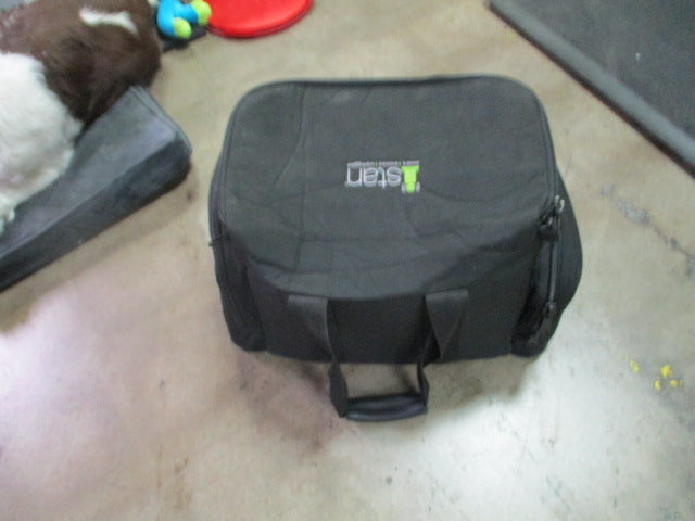 Load image into Gallery viewer, Used IStan Padded Duffel Bag
