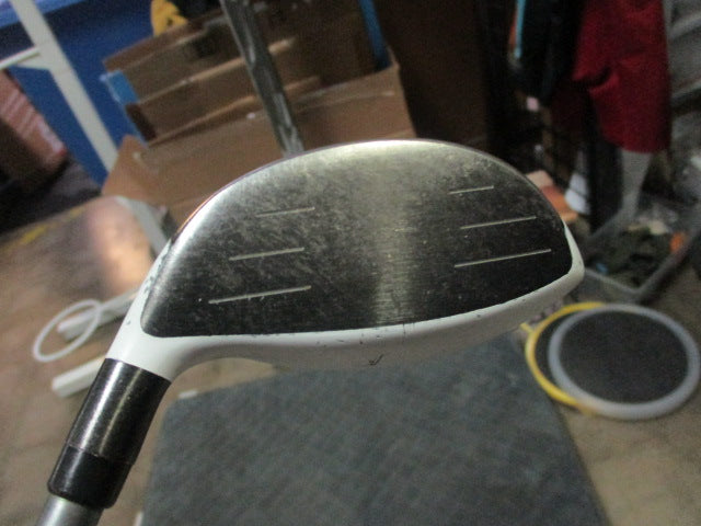 Load image into Gallery viewer, Used Ladies Taylormade RBZ 5 Wood 19 Degree
