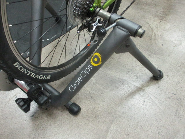 Load image into Gallery viewer, Used Cycle Ops Bike Trainer
