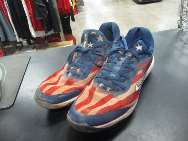 Load image into Gallery viewer, Used BoomBah Cleats Size 8 (Cleats Are Worn)
