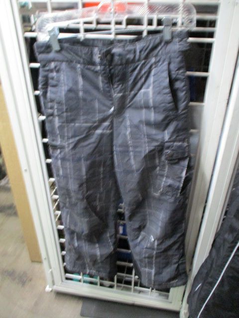 Load image into Gallery viewer, Used Columbia Snow Pants Youth Size 8 - wear on knee
