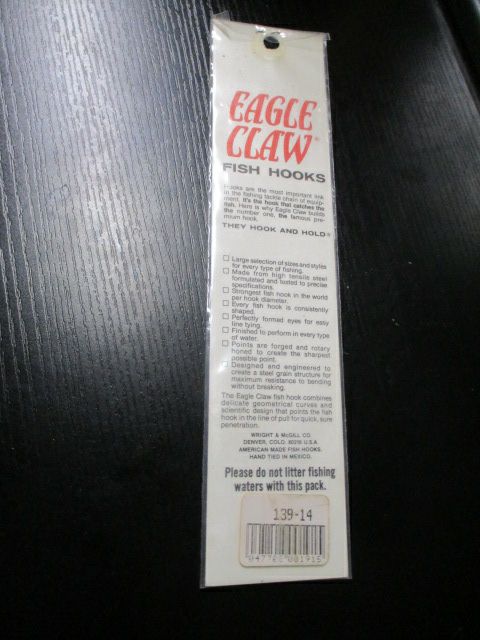 Eagle Claw Snelled Fish Hooks Size 14 - 6 ct