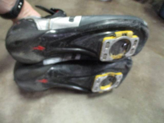 Used Specialized Cycling Shoes Size 10.5